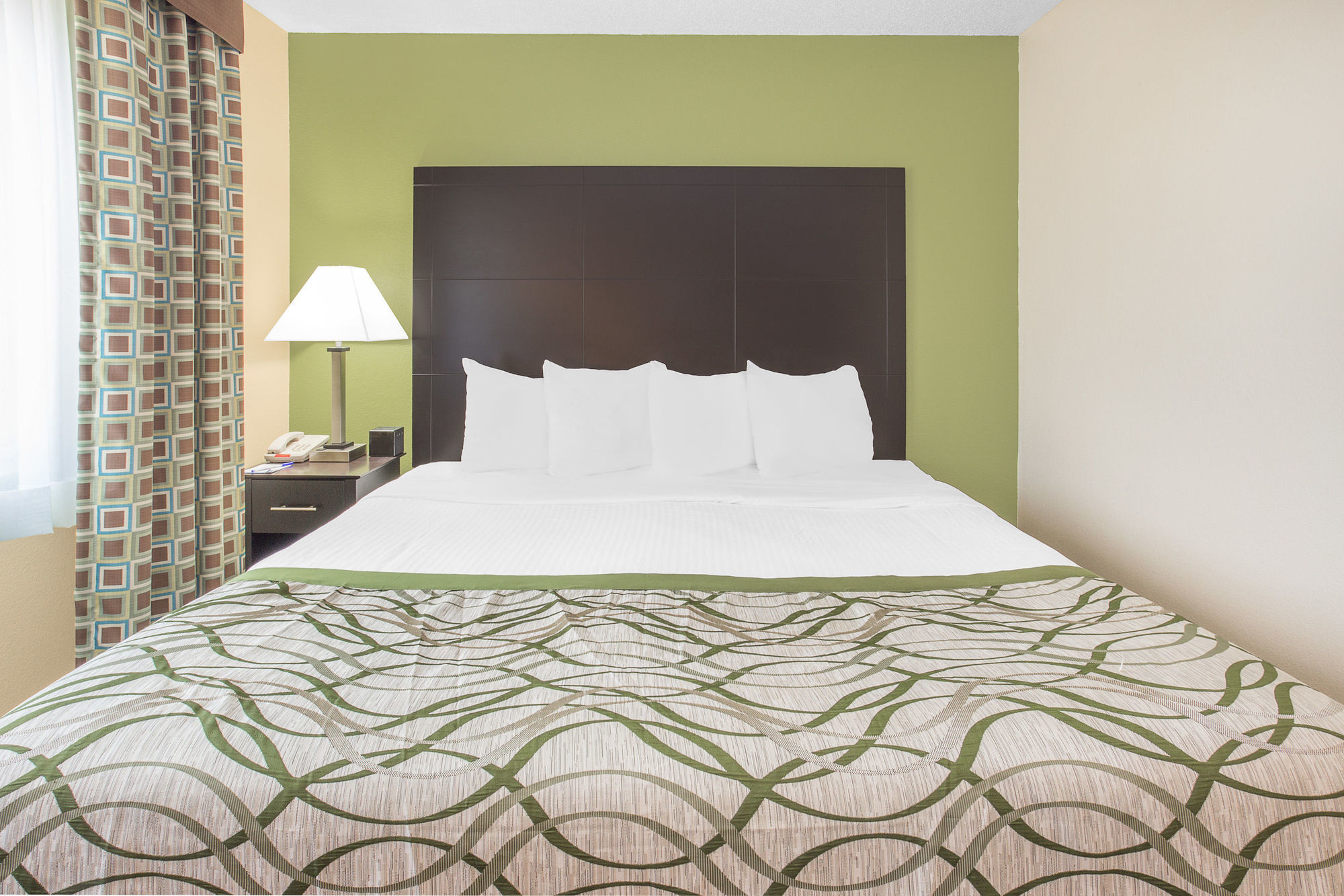 Hotel Baymont By Wyndham Holland Exterior foto